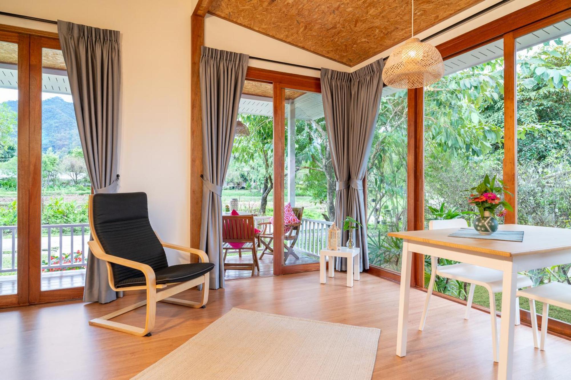 Luxury Farm House Pai Quarto foto