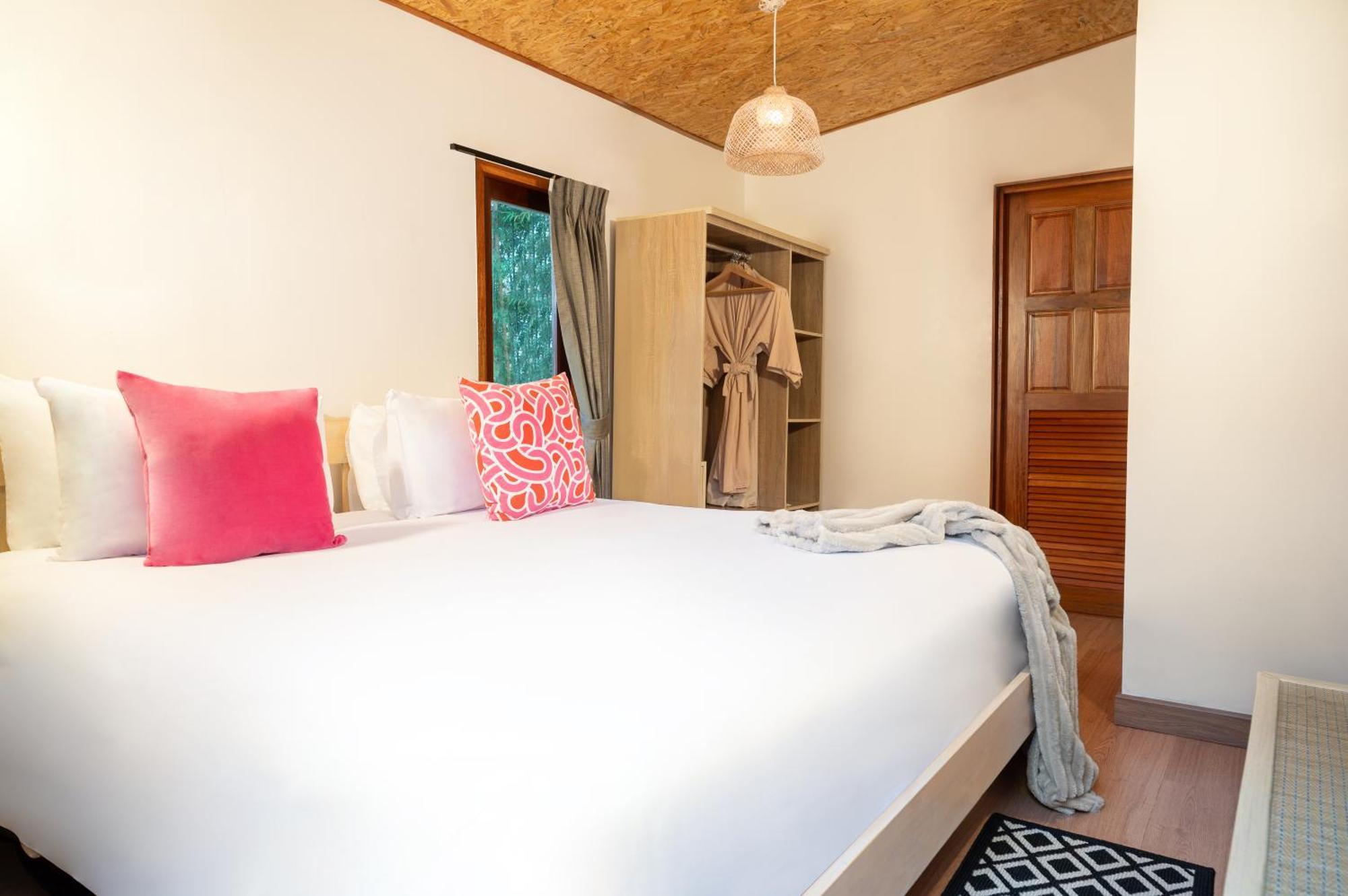 Luxury Farm House Pai Quarto foto